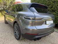 USED 2020 20 PORSCHE CAYENNE 3.0 V6 E-Hybrid 14.1kWh SUV 5dr Petrol Plug-in Hybrid TiptronicS 4WD Euro 6 (s/s) (3.6kW Charger) (462 ps) 21" ALLOYS, ADAPTIVE C/CONTROL,BOSE