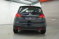 USED 2017 66 KIA VENGA 1.4 CRDi 2 MPV 5dr Diesel Manual Euro 6 (89 bhp) NI Vehicle, service history, &pound;35 road tax