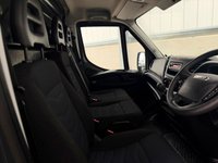 USED 2017 IVECO DAILY 2.3 TD 35S12 3520 WB BUSINESS - NO VAT 1 OWNER, 1 YEARS MOT, AIR CON