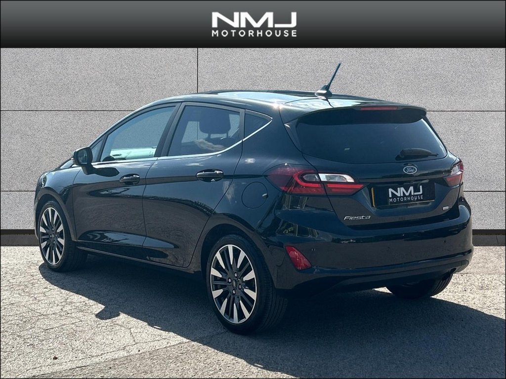 USED 2022 22 FORD FIESTA 1.0T EcoBoost MHEV Titanium Vignale DCT Euro 6 (s/s) 5dr 9.9%APR PRKING PACK LOW MILES