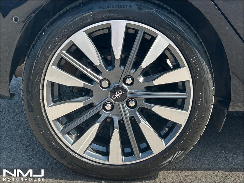 USED 2022 22 FORD FIESTA 1.0T EcoBoost MHEV Titanium Vignale DCT Euro 6 (s/s) 5dr 9.9%APR PRKING PACK LOW MILES