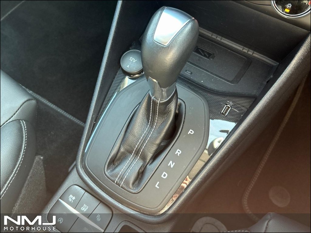 USED 2022 22 FORD FIESTA 1.0T EcoBoost MHEV Titanium Vignale DCT Euro 6 (s/s) 5dr 9.9%APR PRKING PACK LOW MILES