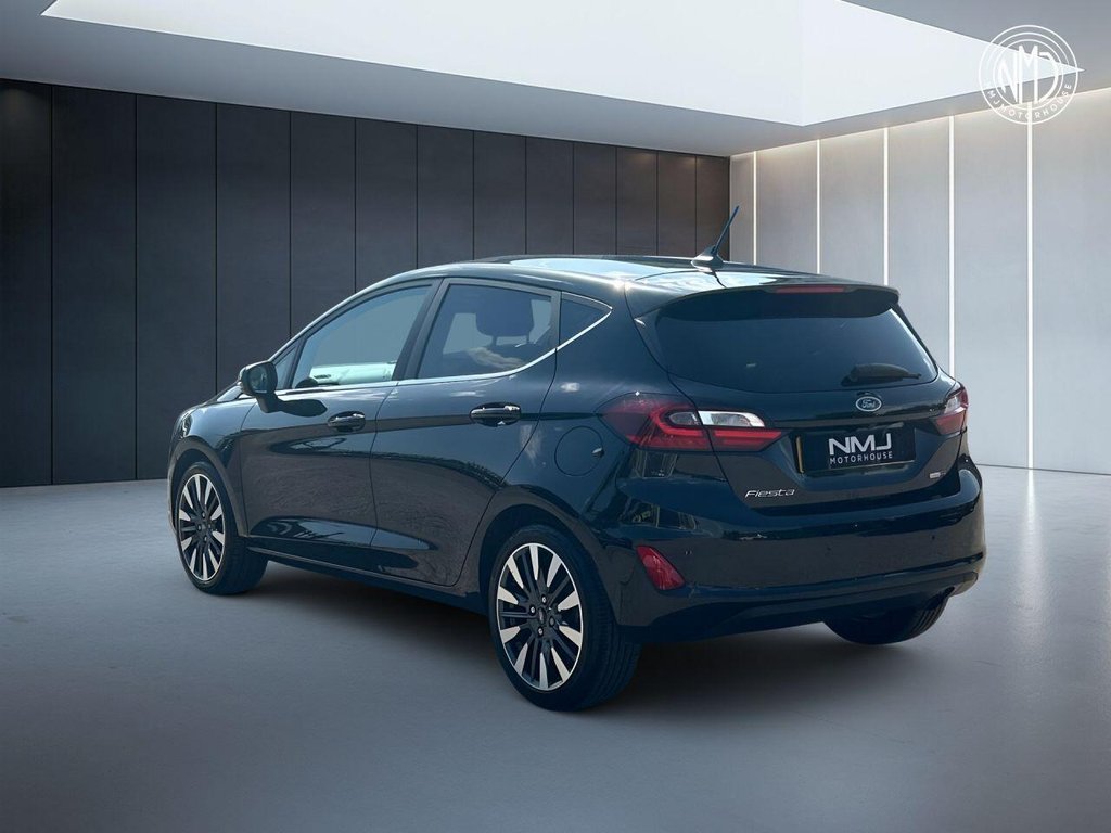 USED 2022 22 FORD FIESTA 1.0T EcoBoost MHEV Titanium Vignale Hatchback 5dr Petrol Hybrid DCT Euro 6 (s/s) (125 ps) Hatchback 9.9%APR PRKING PACK LOW MILES