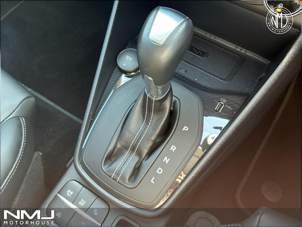 USED 2022 22 FORD FIESTA 1.0T EcoBoost MHEV Titanium Vignale Hatchback 5dr Petrol Hybrid DCT Euro 6 (s/s) (125 ps) Hatchback 9.9%APR PRKING PACK LOW MILES