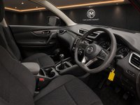 USED 2020 70 NISSAN QASHQAI 1.3 DIG-T Visia SUV 5dr Petrol Manual Euro 6 (s/s) (140 ps) 