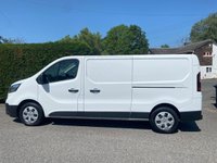 USED 2023 23 RENAULT TRAFIC LL30 LWB BUSINESS +  2.0DCI 130PS Popular Long Wheelbase Model With Media Screen Air Con & Front & Rear Parking Sensors