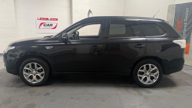 View our MITSUBISHI OUTLANDER