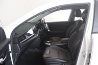 USED 2022 72 KIA NIRO 39kWh 2 Auto 5dr 