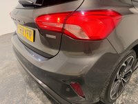 USED 2018 68 FORD FOCUS 1.0T EcoBoost ST-Line X Hatchback 5dr Petrol Manual Euro 6 (s/s) (125 ps) SAT NAV-DAB-A/C-FRONT+REAR PARKING SENSORS-APPLE CAR PLAY/ANDROID-POWER SEAT
