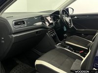 USED 2018 68 VOLKSWAGEN T-ROC 1.0 TSI SEL SUV 5dr Petrol Manual Euro 6 (s/s) (115 ps) 1 Previous Owner / Sat Nav / DAB Radio / Apple Car Play / Bluetooth / Xenon Lights / Isofix