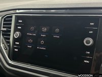 USED 2018 68 VOLKSWAGEN T-ROC 1.0 TSI SEL SUV 5dr Petrol Manual Euro 6 (s/s) (115 ps) 1 Previous Owner / Sat Nav / DAB Radio / Apple Car Play / Bluetooth / Xenon Lights / Isofix