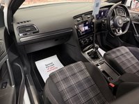 USED 2017 67 VOLKSWAGEN GOLF 2.0 TDI GTD Hatchback 5dr Diesel Manual Euro 6 (s/s) (184 ps) Low Mileage - Service History