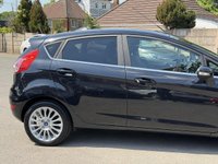 USED 2014 14 FORD FIESTA 1.0T EcoBoost Titanium Hatchback 5dr Petrol Powershift Euro 5 (100 ps) AUTO + P SENSORS