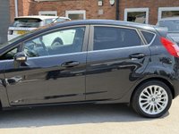 USED 2014 14 FORD FIESTA 1.0T EcoBoost Titanium Hatchback 5dr Petrol Powershift Euro 5 (100 ps) AUTO + P SENSORS