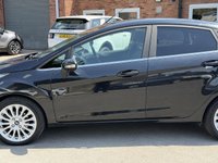 USED 2014 14 FORD FIESTA 1.0T EcoBoost Titanium Hatchback 5dr Petrol Powershift Euro 5 (100 ps) AUTO + P SENSORS