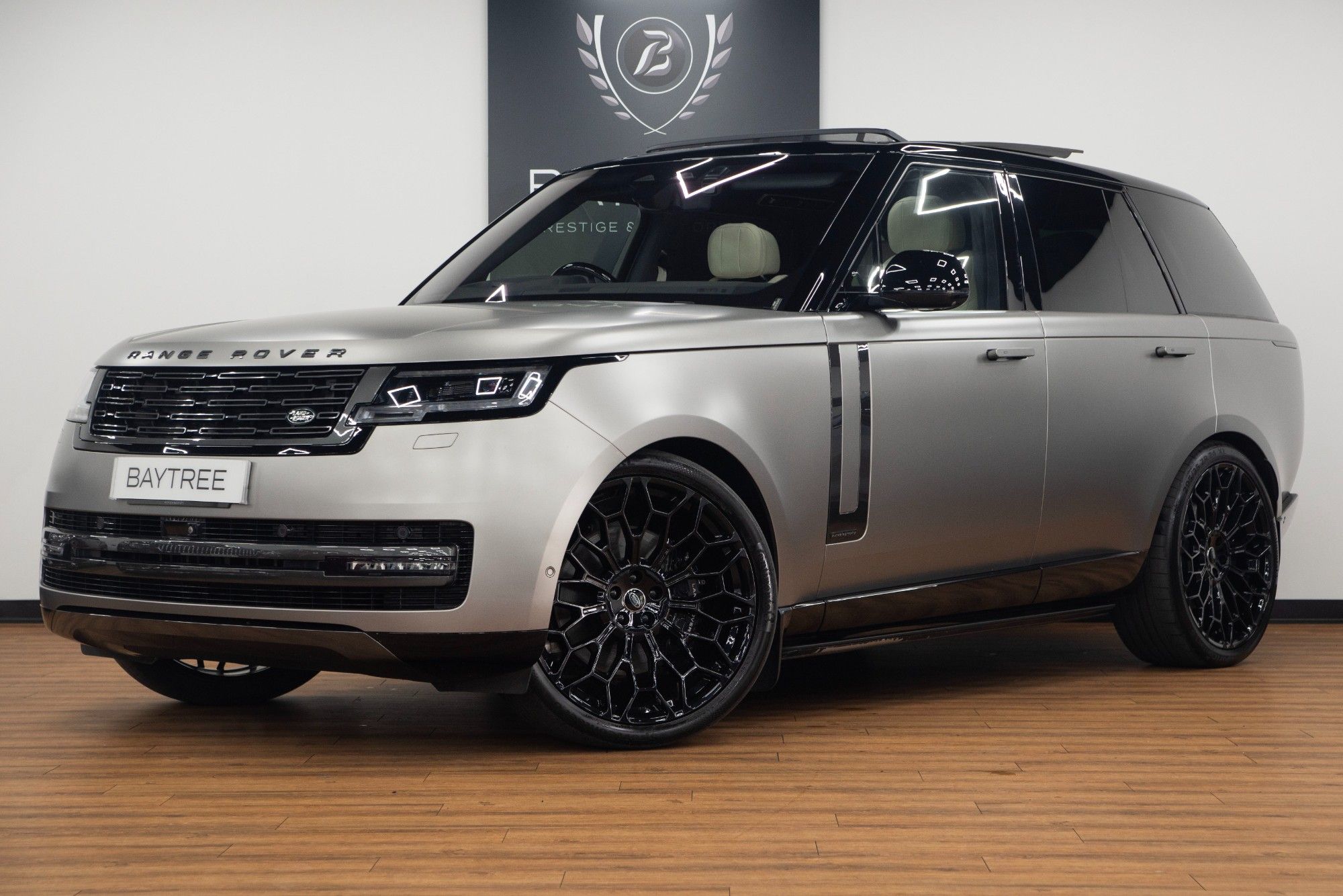 USED 2022 A LAND ROVER RANGE ROVER 4.4 P530 V8 Autobiography 