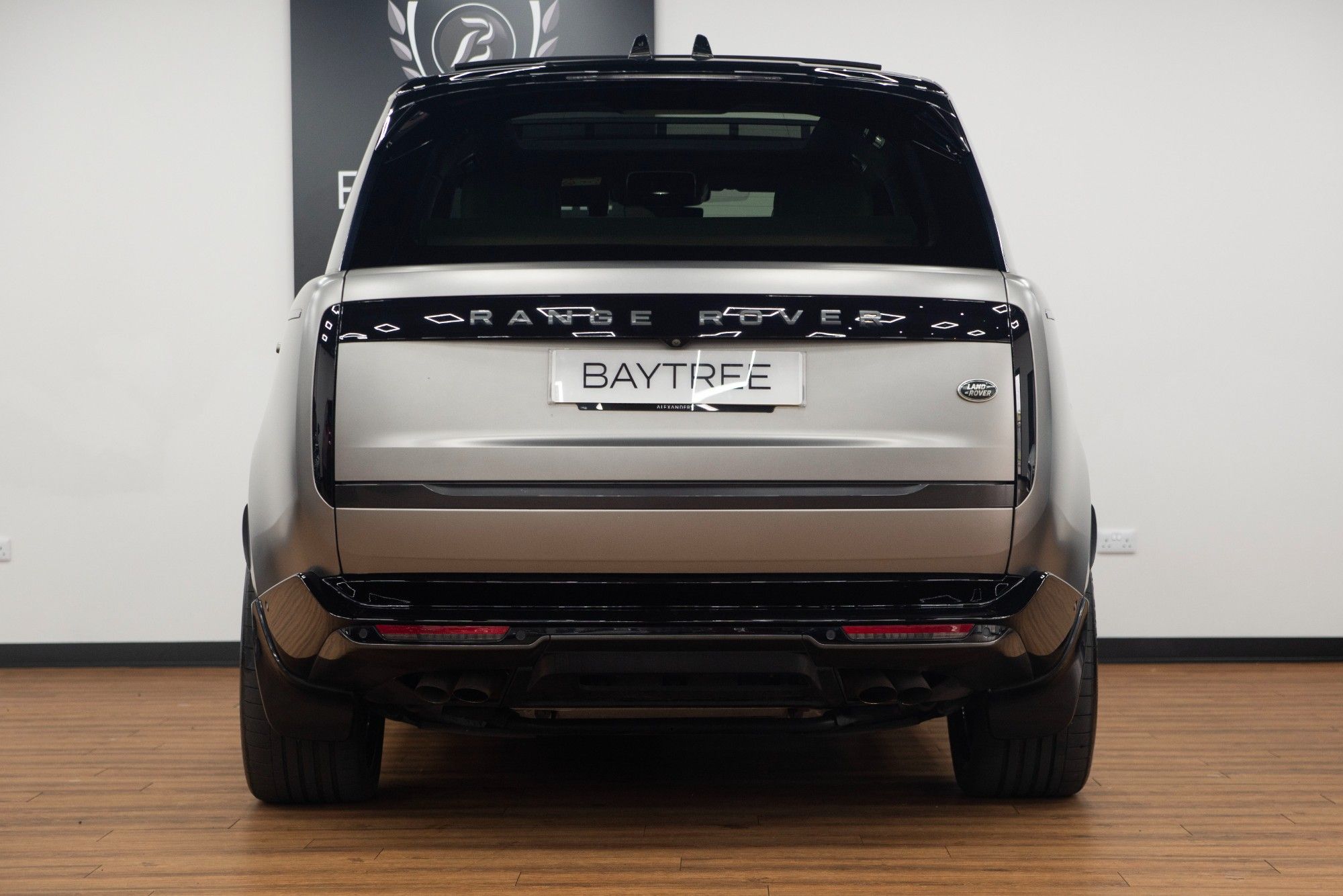 USED 2022 A LAND ROVER RANGE ROVER 4.4 P530 V8 Autobiography 