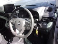 USED 2023 72 VAUXHALL Combo Life Electric 50kWh SE XL MPV Auto 5dr (7.4kW Charger) XL, LWB, 7 SEAT, ELECTRIC.