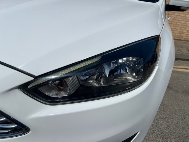View our FORD FOCUS
