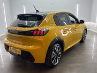 USED 2021 71 PEUGEOT E-208 50kWh GT Hatchback 5dr Electric Auto (136 ps) 17 INCH ALLOY WHEELS, FRONT AND REAR  PARKING SENSORS , REAR CAMERA , APPLE CARPLAY / ANDROID AUTO , SAT NAV , A/C , BLUETOOTH , SERVICE HISTORY X 4