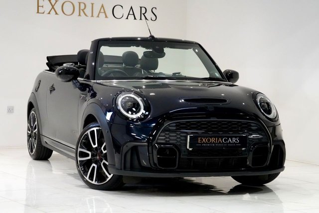 View our MINI CONVERTIBLE