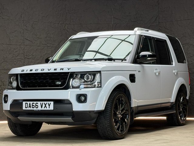 LAND ROVER DISCOVERY 4 at Hartlepool Motor Company Ltd