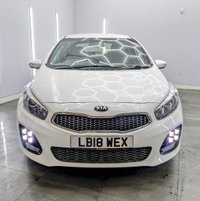 USED 2018 18 KIA CEED 1.6 CRDi GT-Line Hatchback 5dr Diesel Manual Euro 6 (s/s) (134 bhp) 17 INCH ALLOY WHEELS , REAR PARKING SENSORS WITH CAMERA , SAT NAV , PHONE PROJECTION , BLUETOOTH CONNECTIVITY AND STREAMINH - SERVICE HISTROY x 5 - LATEST JUNE 2026
