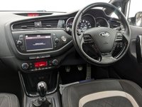 USED 2018 18 KIA CEED 1.6 CRDi GT-Line Hatchback 5dr Diesel Manual Euro 6 (s/s) (134 bhp) 17 INCH ALLOY WHEELS , REAR PARKING SENSORS WITH CAMERA , SAT NAV , PHONE PROJECTION , BLUETOOTH CONNECTIVITY AND STREAMINH - SERVICE HISTROY x 5 - LATEST JUNE 2026