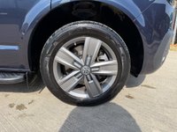 USED 2024 24 VOLKSWAGEN TRANSPORTER 2.0 BiTDI T32 Highline Kombi Double Cab 5dr Diesel DSG FWD SWB Euro 6 (s/s) (204 ps) 