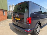 USED 2024 24 VOLKSWAGEN TRANSPORTER 2.0 BiTDI T32 Highline Kombi Double Cab 5dr Diesel DSG FWD SWB Euro 6 (s/s) (204 ps) 