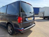 USED 2024 24 VOLKSWAGEN TRANSPORTER 2.0 BiTDI T32 Highline Kombi Double Cab 5dr Diesel DSG FWD SWB Euro 6 (s/s) (204 ps) 