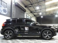 USED 2018 68 VOLVO XC40 2.0 D4 R-Design SUV 5dr Diesel Auto AWD Euro 6 (s/s) (190 ps) **FINANCE FROM 7.9 %APR AVAILABLE**