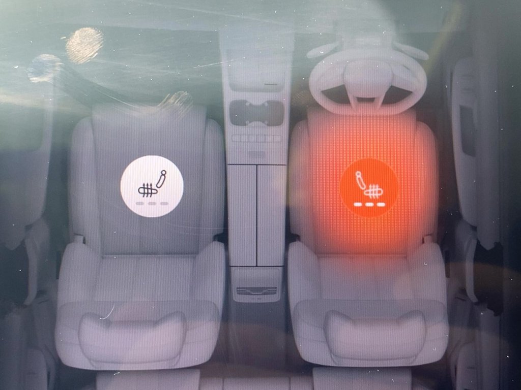 USED 2025 25 JAECOO 7 1.5T SHS 18.3kWh Luxury SUV 5dr Petrol Plug-in Hybrid Auto Euro 6 (s/s) (204 ps) PANROOF+540&deg;CAMERA+HUD+CARPLAY