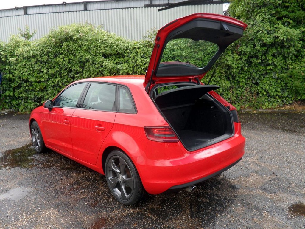 USED 2015 65 AUDI A3 1.6 TDI Sport Sportback 5dr Diesel Manual Euro 6 (s/s) (Nav) (110 ps) Cam-Belt Replaced Two Keys Sat Nav