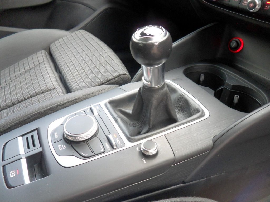 USED 2015 65 AUDI A3 1.6 TDI Sport Sportback 5dr Diesel Manual Euro 6 (s/s) (Nav) (110 ps) Cam-Belt Replaced Two Keys Sat Nav