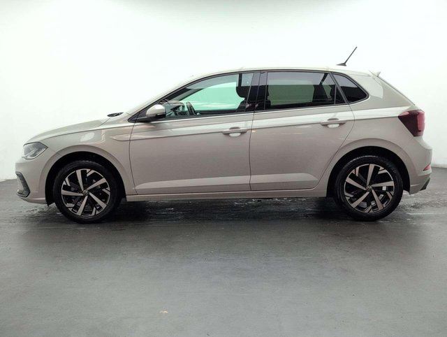 USED 2023 73 VOLKSWAGEN POLO 1.0 Polo Life TSi 5dr CLICK+COLLECT / HOME DELIVERY