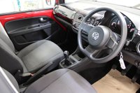 USED 2014 14 VOLKSWAGEN UP! 1.0 BlueMotion Tech Move up! Euro 5 (s/s) 5dr 2 OWNERS, FULL SERVICE HISTORY