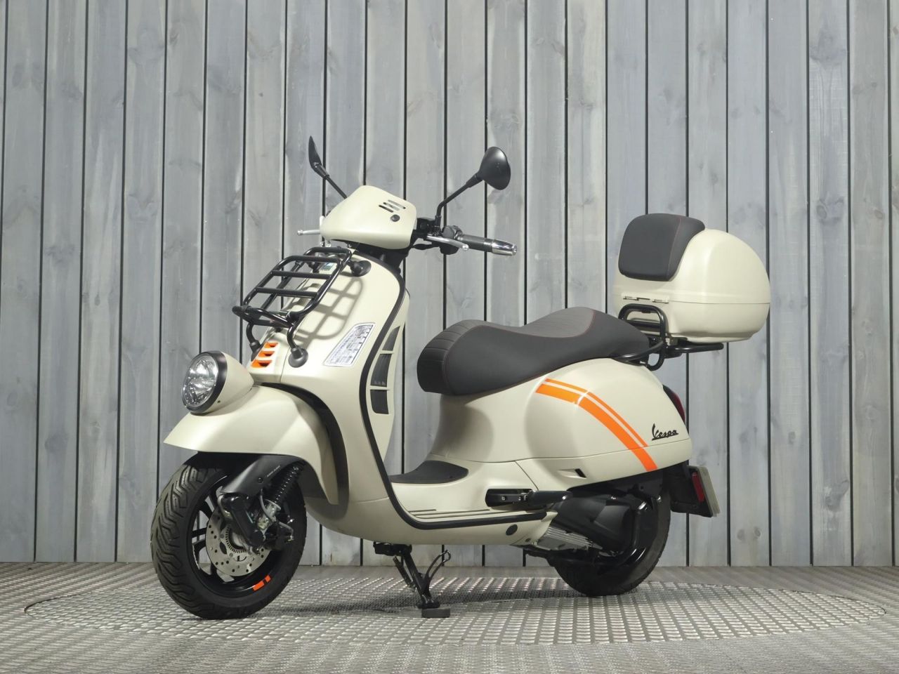 PIAGGIO Vespa GTV 300
