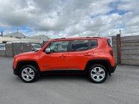 USED 2015 65 JEEP RENEGADE 2.0 MultiJetII Limited SUV 5dr Diesel Manual 4WD Euro 6 (s/s) (140 ps) LOW MILEAGE, 8 SERVICE STAMPS
