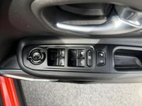 USED 2015 65 JEEP RENEGADE 2.0 MultiJetII Limited SUV 5dr Diesel Manual 4WD Euro 6 (s/s) (140 ps) LOW MILEAGE, 8 SERVICE STAMPS