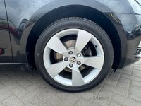 USED 2020 20 SKODA OCTAVIA 1.5 TSI ACT SE Drive Estate 5dr Petrol DSG Euro 6 (s/s) (150 ps) 2020*FSH-JUST SERVICED*CAR PLAY*NAV