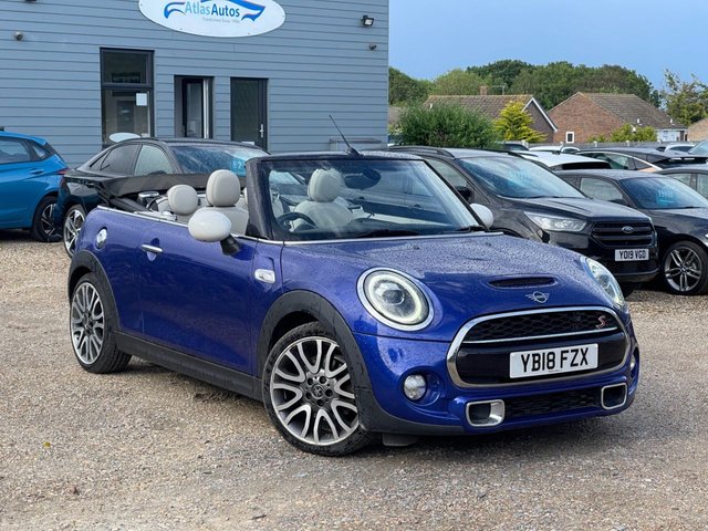 View our MINI Convertible range