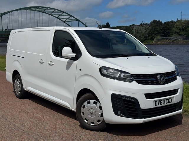 View our Vauxhall Vivaro range
