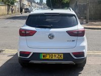 USED 2020 70 MG MG ZS 44.5kWh Exclusive Auto 5dr 