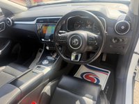 USED 2020 70 MG MG ZS 44.5kWh Exclusive Auto 5dr 