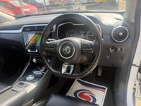 USED 2020 70 MG MG ZS 44.5kWh Exclusive Auto 5dr 