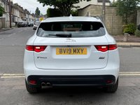 USED 2019 19 JAGUAR F-PACE 2.0 D180 R-Sport Auto AWD Euro 6 (s/s) 5dr FRESHLY SERVICED! 2 KEYS!