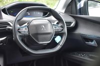 USED 2017 67 PEUGEOT 3008 1.6 BlueHDi Allure SUV 5dr Diesel Manual Euro 6 (s/s) (120 ps) Apple Car Play, Android Auto, Cam.