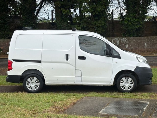 View our NISSAN NV200