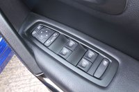 USED 2020 70 RENAULT KADJAR 1.3 TCe Iconic SUV 5dr Petrol Manual Euro 6 (s/s) (160 ps) 